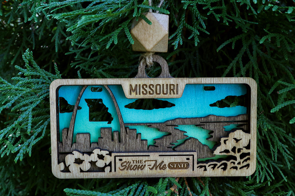 50 States Wooden Ornaments